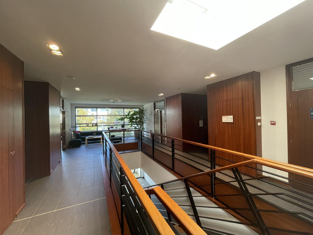 Bureau Limonest 434m² Location bureau Limonest Rhône OLBUR2202053 9